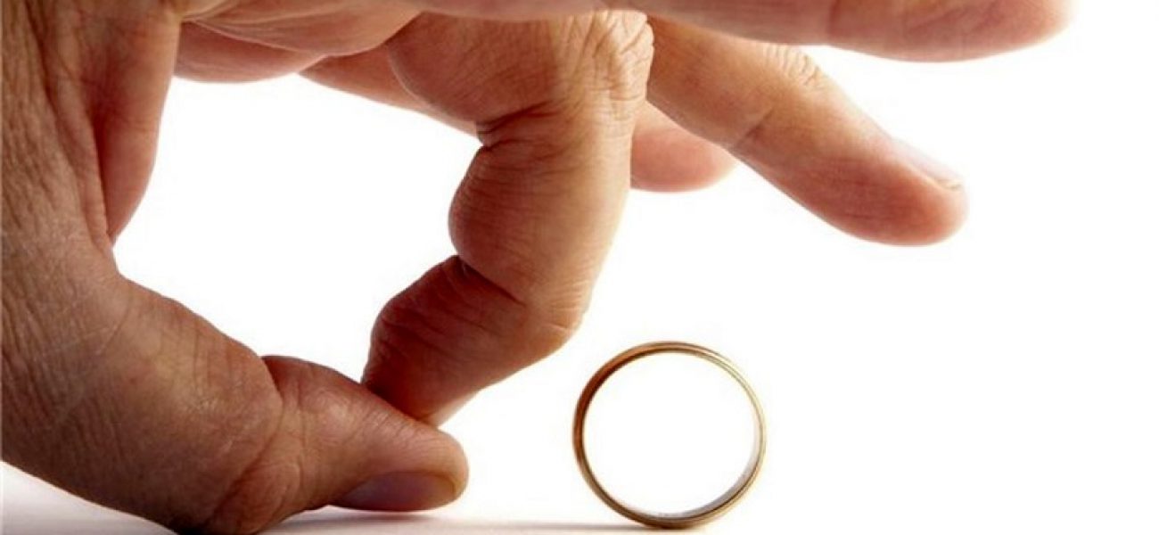 علت رواج ازدواج سفید در ایران چیست؟
